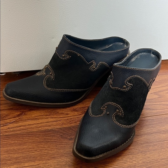Vintage Navy Western-Style Women's Mules - Picture 5 of 9